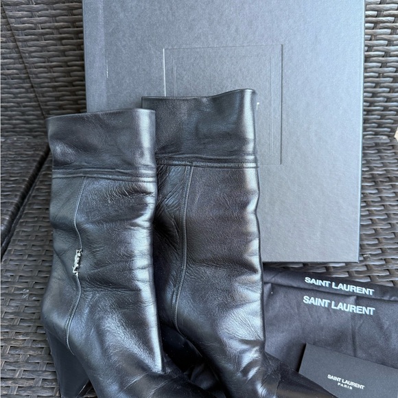 Yves Saint Laurent Sleek Black Leather Ankle Boots - Picture 1 of 7